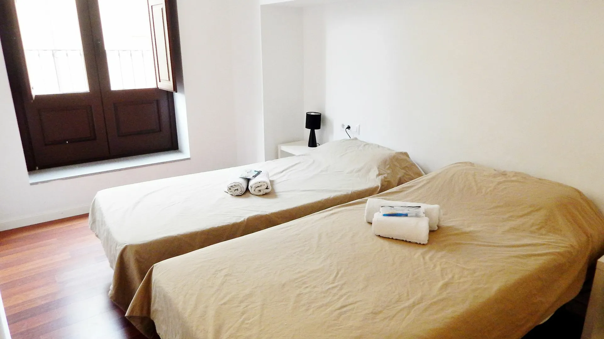 Apartament Girona Catedral 0*,